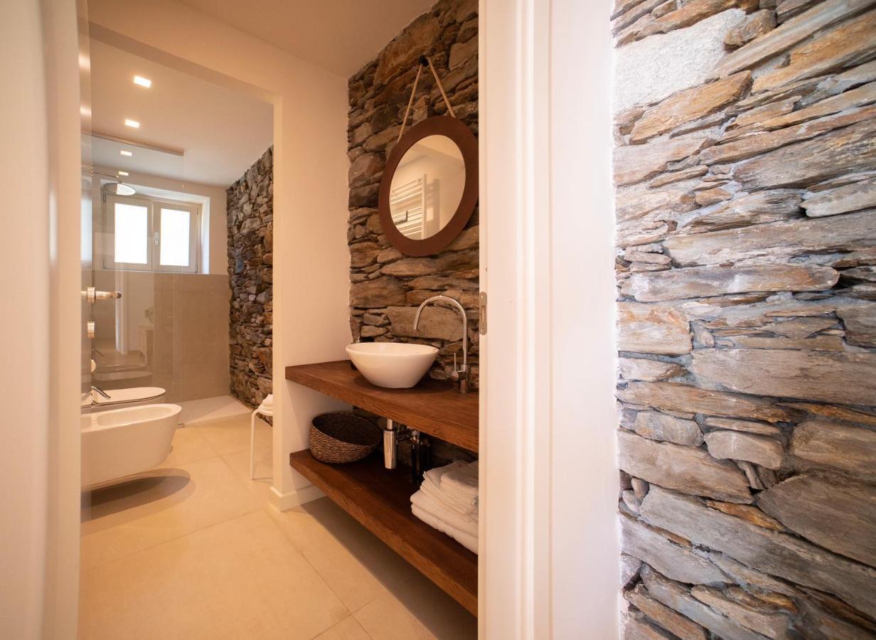 La Mascarana Apartment Lesa Ngoại thất bức ảnh