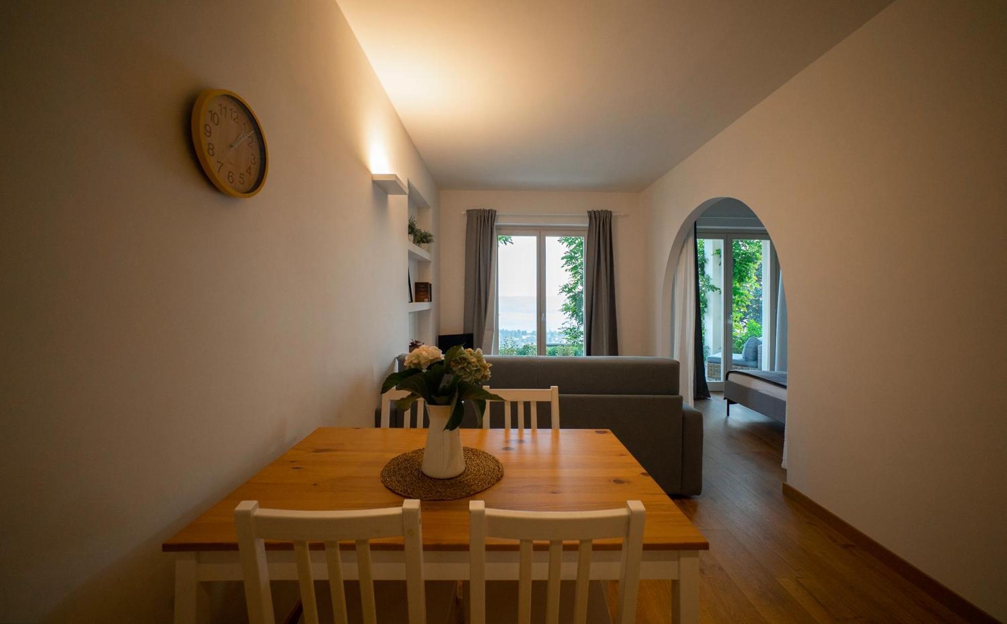 La Mascarana Apartment Lesa Phòng bức ảnh