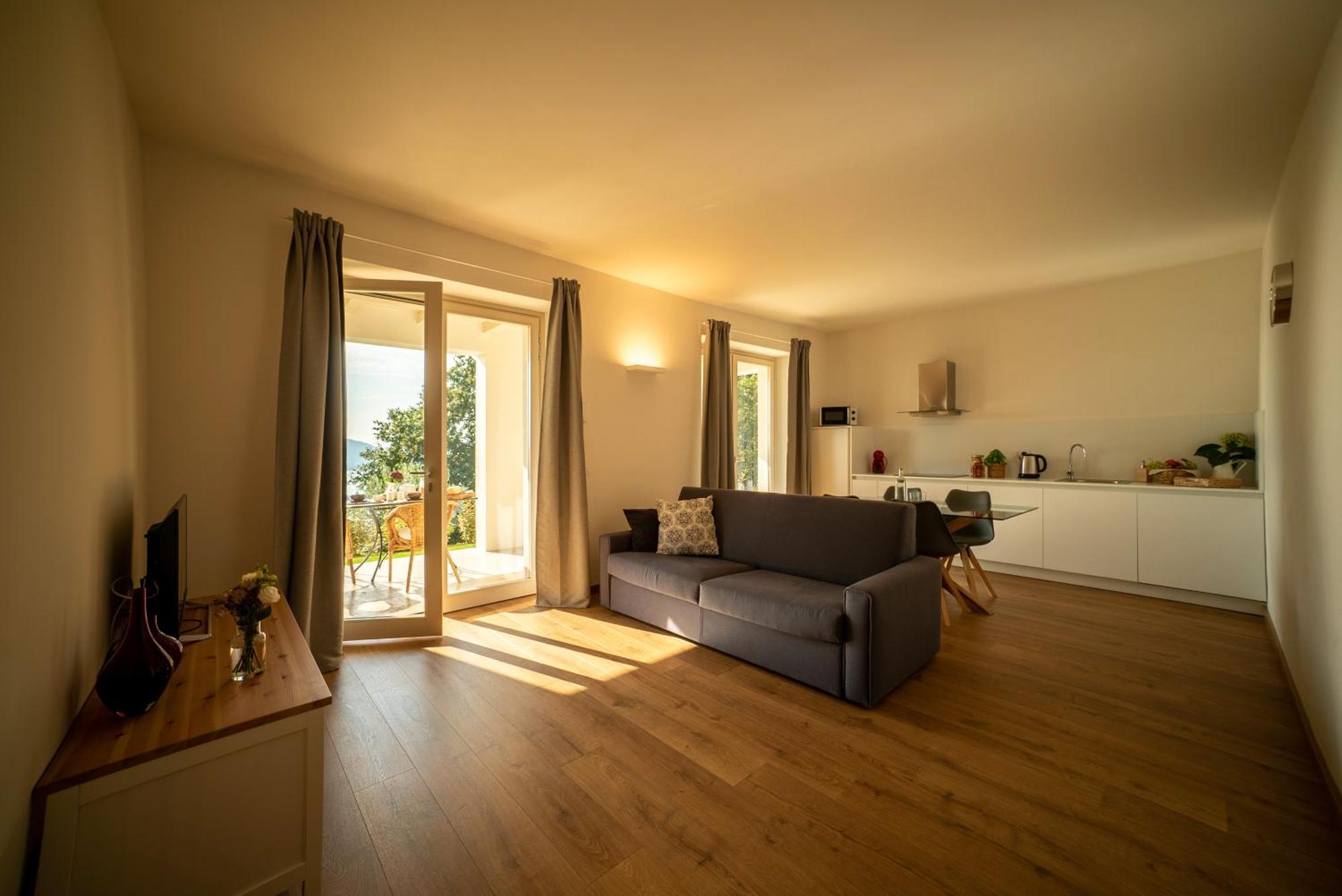 La Mascarana Apartment Lesa Phòng bức ảnh