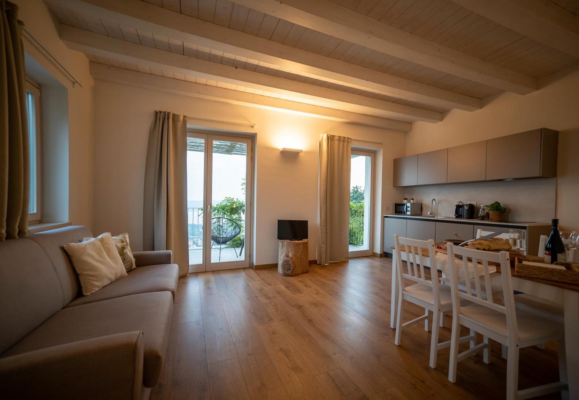 La Mascarana Apartment Lesa Phòng bức ảnh